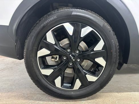 Used 2023 Kia Sportage X-Line w/ X-Line Premium Package image 8
