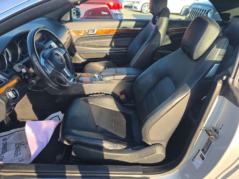 Used 2017 Mercedes-Benz E 400 Cabriolet w/ Premium 2 Package image 4