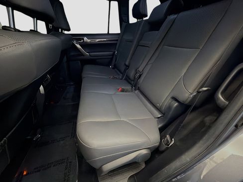 Used 2021 Lexus GX 460 Premium w/ Premium Package image 14