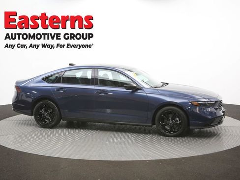 Used 2025 Honda Accord SE image 47