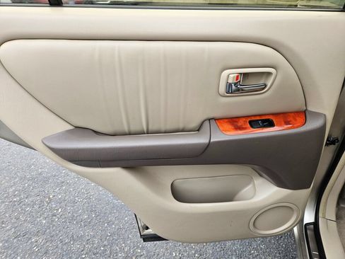 Used 2001 Lexus RX 300 FWD image 14