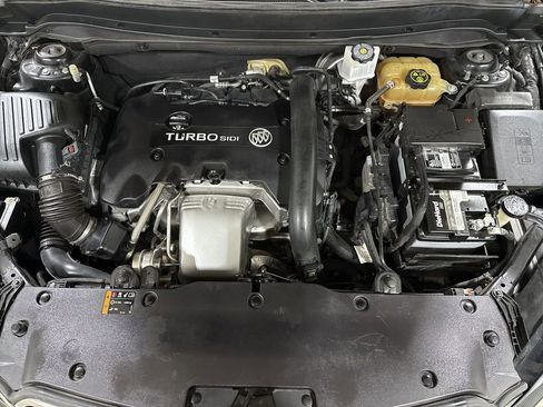 Used 2019 Buick Envision Premium w/ Driver Confidence Package image 26