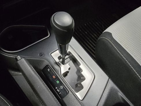 Used 2018 Toyota RAV4 XLE image 30