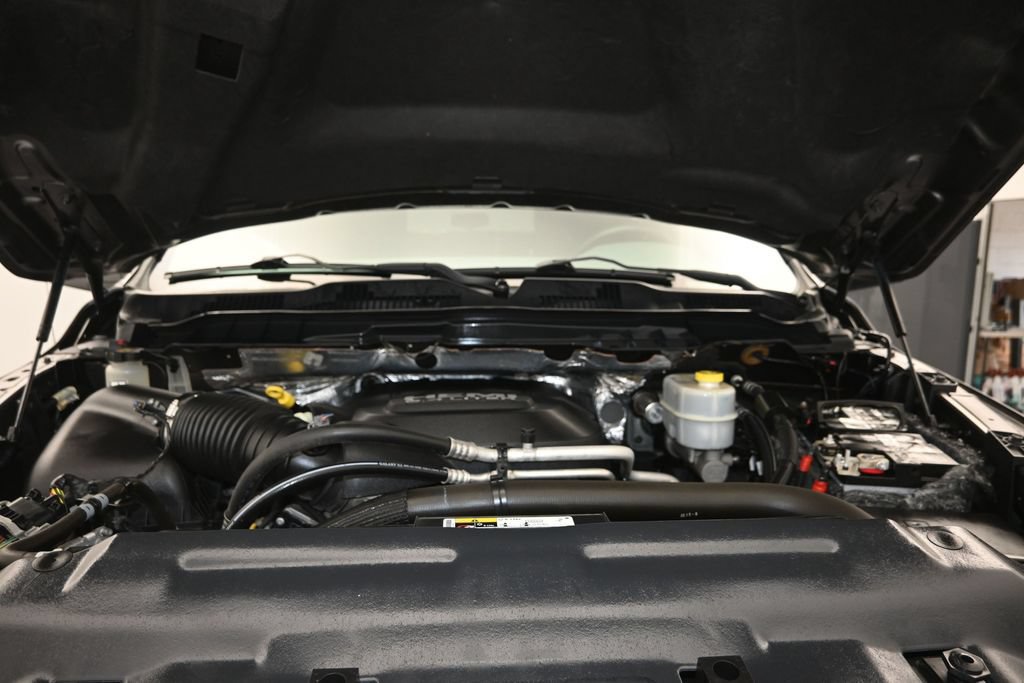 Used 2016 RAM 2500 Tradesman w/ Chrome Appearance Group AWD/4WD image 26