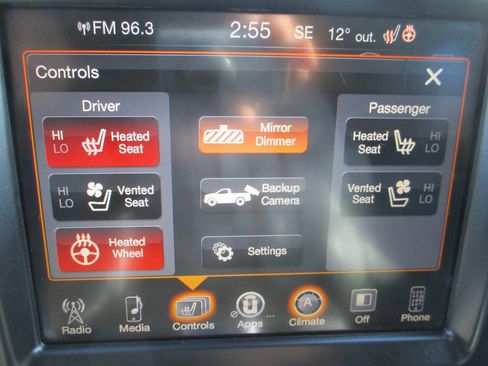 Used 2016 RAM 1500 Laramie w/ Convenience Group image 9