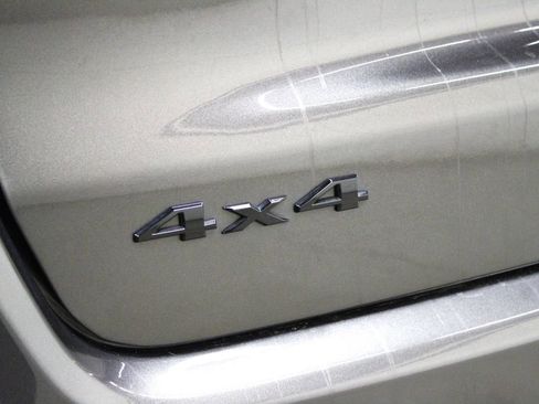 Used 2020 Jeep Compass Latitude image 36