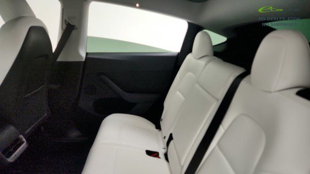 Used 2025 Tesla Model Y Performance AWD/4WD image 42