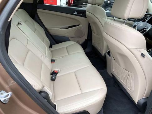 Used 2016 Hyundai Tucson Limited w/ Option Group 03 image 27