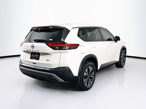 Used 2023 Nissan Rogue SV FWD image 9