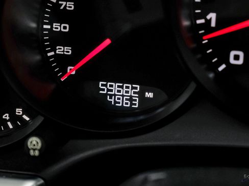 Used 2015 Porsche 911 Carrera image 75