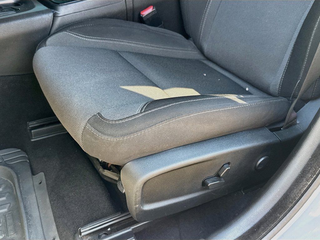 Used 2022 Dodge Charger SXT w/ Blacktop Package RWD image 19
