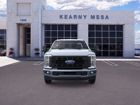 New 2024 Ford F250 XL w/ XL Chrome Package RWD image 6