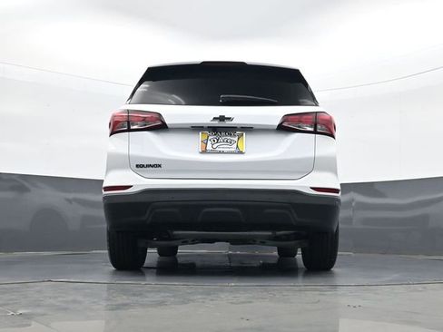 Used 2024 Chevrolet Equinox LS w/ LS Convenience Package image 26