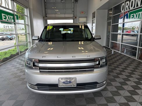 Used 2019 Ford Flex Limited AWD/4WD image 2
