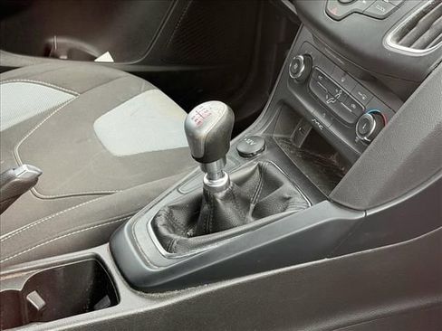 Used 2018 Ford Focus ST image 12