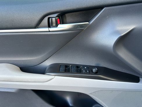 Used 2023 Toyota Camry LE image 12