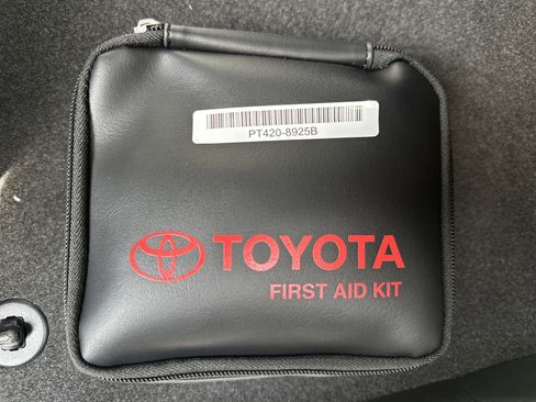 New 2026 Toyota 4Runner TRD Off-Road Premium AWD/4WD image 32
