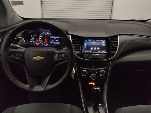 Used 2020 Chevrolet Trax LS w/ Tint and Cruise Package FWD image 22