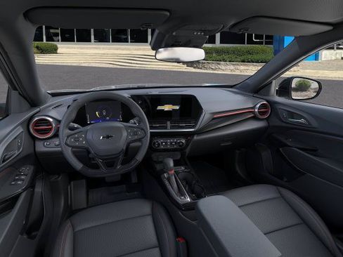 New 2026 Chevrolet Trax RS w/ Driver Confidence Package FWD image 15