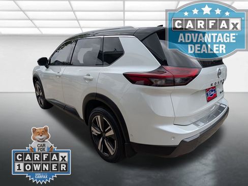 Used 2025 Nissan Rogue SL w/ SL Premium Package AWD/4WD image 2