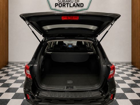Used 2019 Subaru Outback 2.5i Premium AWD/4WD image 6