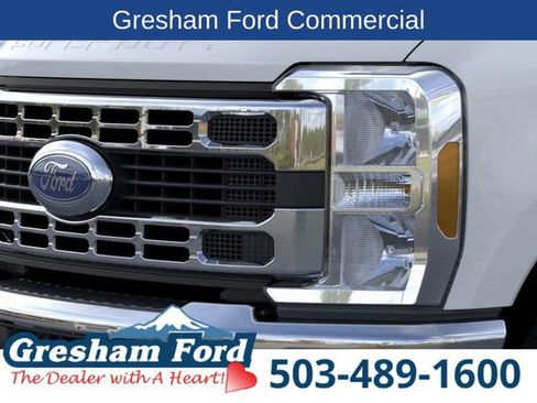 New 2026 Ford F350 XL w/ XL Chrome Package image 20