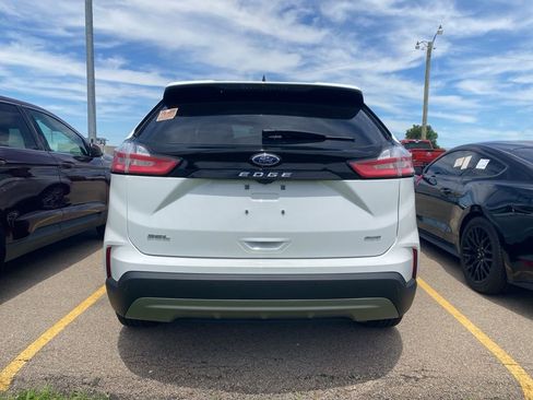 Used 2024 Ford Edge SEL w/ Convenience Package AWD/4WD image 9