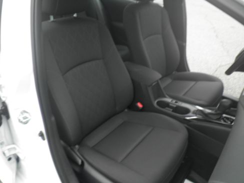 Used 2025 Toyota Corolla LE image 25