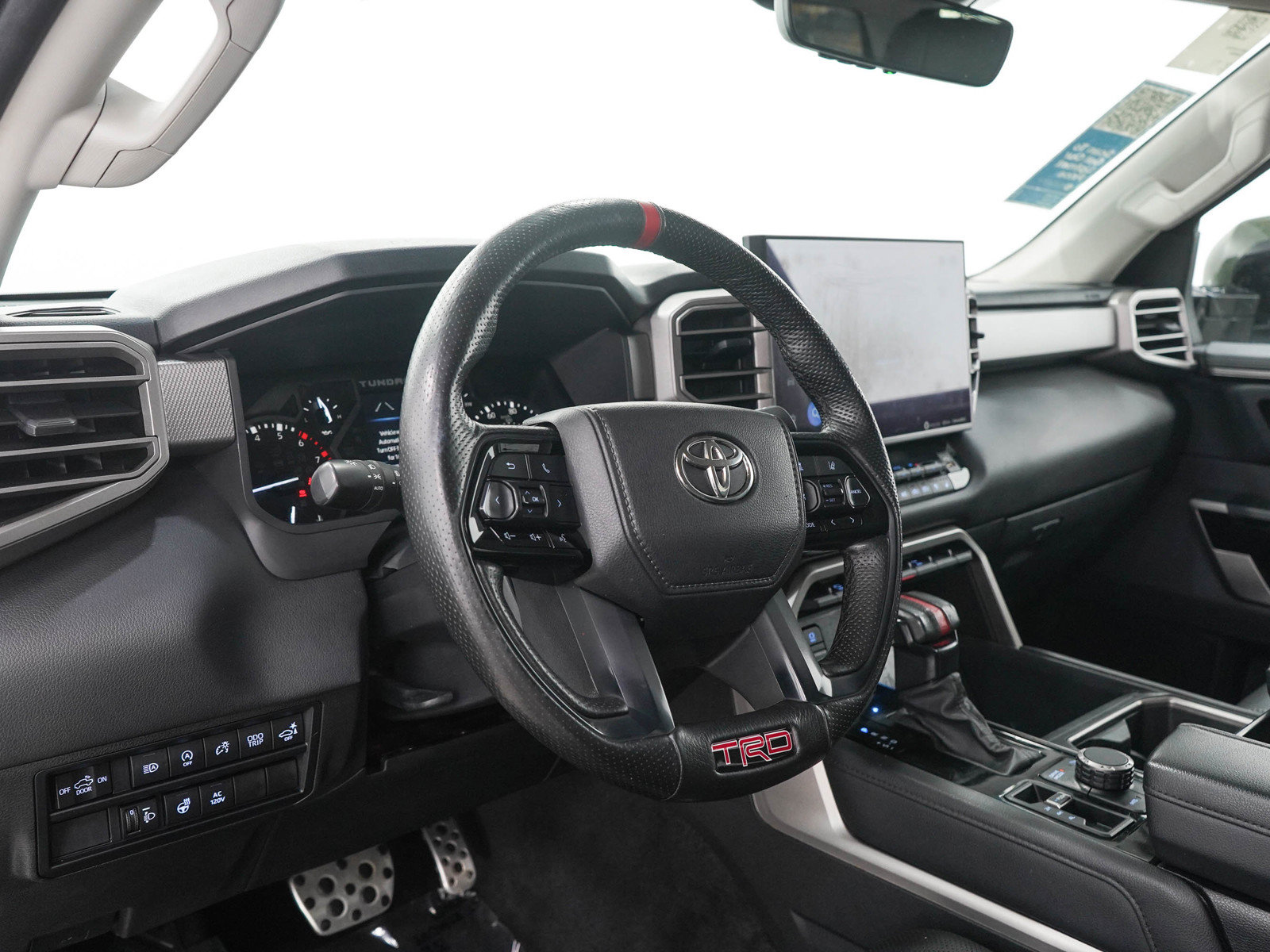 Used 2023 Toyota Tundra Limited AWD/4WD image 26
