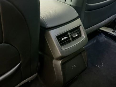 Used 2024 Chevrolet Equinox EV LT image 27