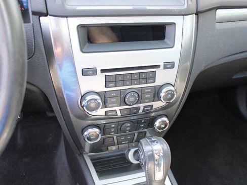 Used 2012 Ford Fusion SEL image 15