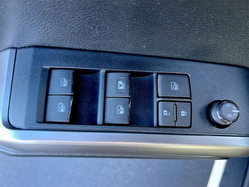 Used 2022 Toyota Tacoma 2WD Double Cab image 19