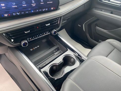 New 2025 Chevrolet Tahoe Premier w/ LPO, Illumination Package image 19