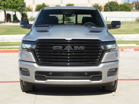 Used 2025 RAM 1500 Laramie w/ Night Edition AWD/4WD image 8