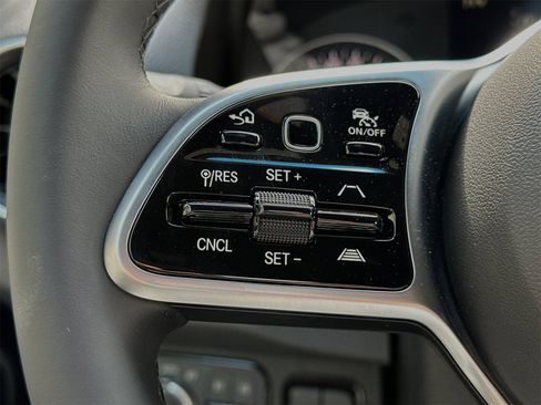 Used 2024 Mercedes-Benz Sprinter 2500 image 24