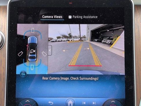 Used 2025 Mercedes-Benz C 300 Sedan image 14