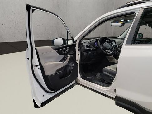 Used 2021 Subaru Forester Premium AWD/4WD image 15