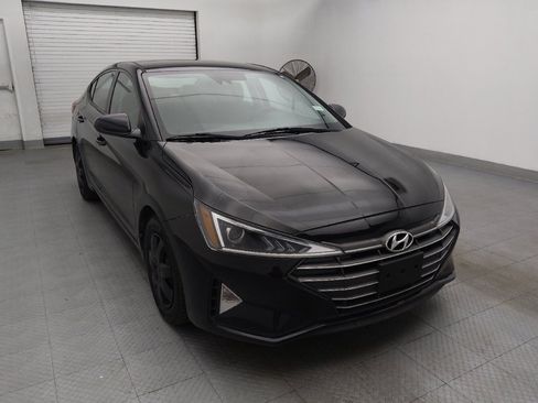 Used 2020 Hyundai Elantra SE image 13