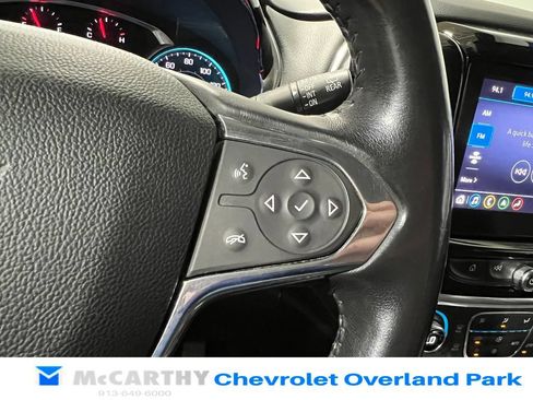 Used 2020 Chevrolet Traverse LT w/ LT Premium Package AWD/4WD image 15