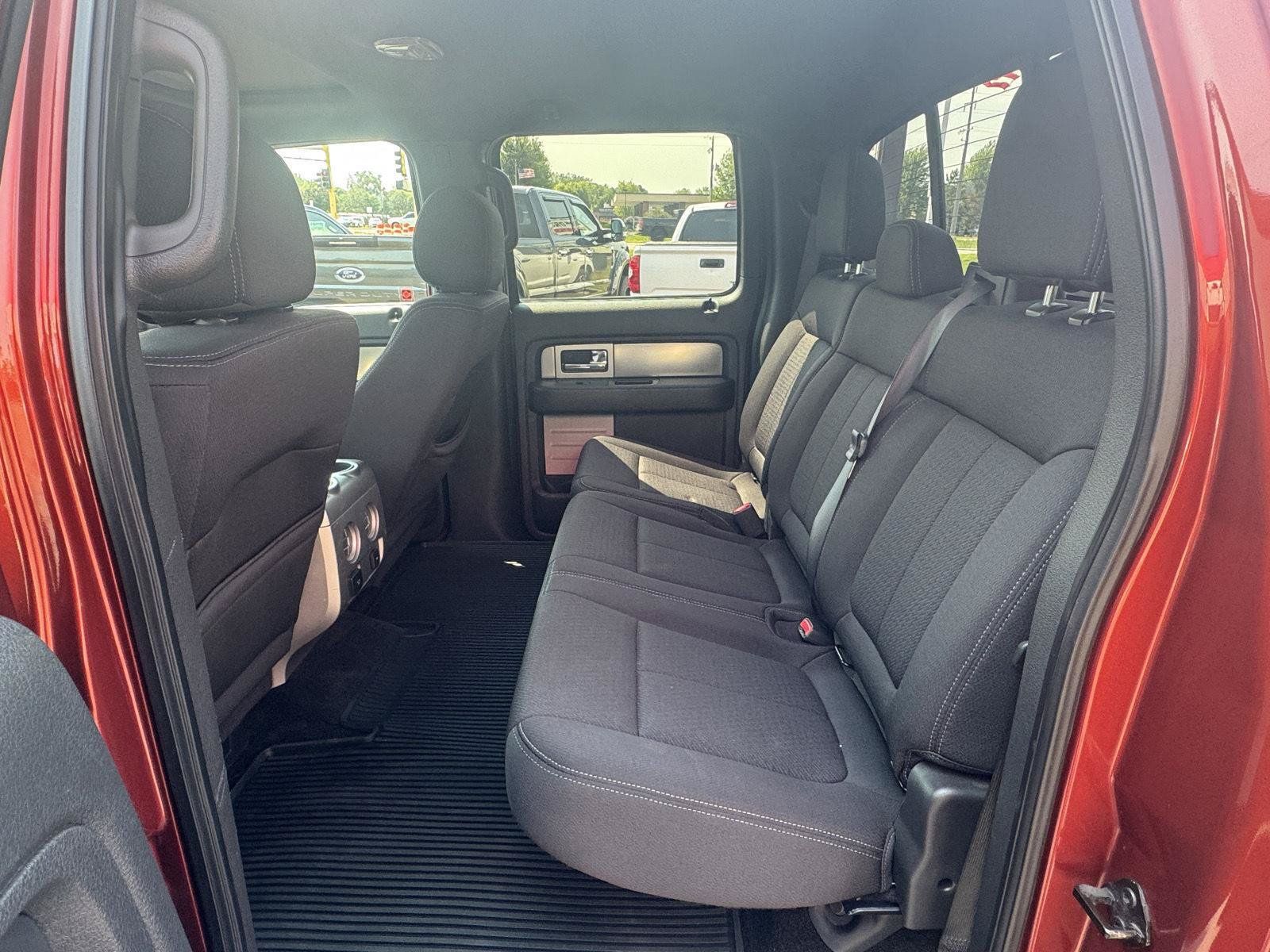 Used 2014 Ford F150 FX4 w/ Equipment Group 401A Mid AWD/4WD image 31