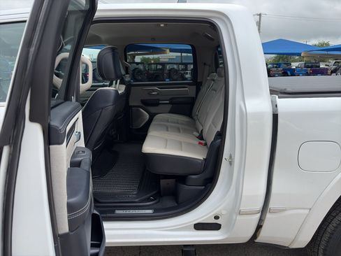 Used 2024 RAM 1500 Limited AWD/4WD image 13