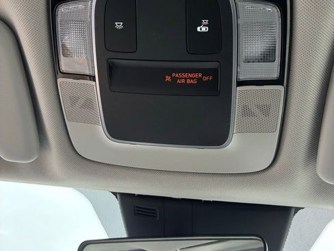 Used 2023 Hyundai Tucson SE image 40