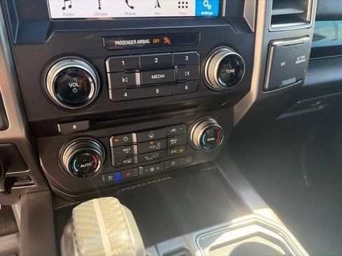 Used 2018 Ford F150 Raptor w/ Equipment Group 802A Luxury AWD/4WD image 27