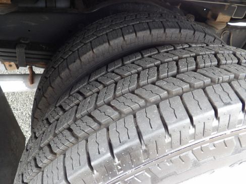 Used 2021 Ford E-350 and Econoline 350 Super Duty RWD image 46