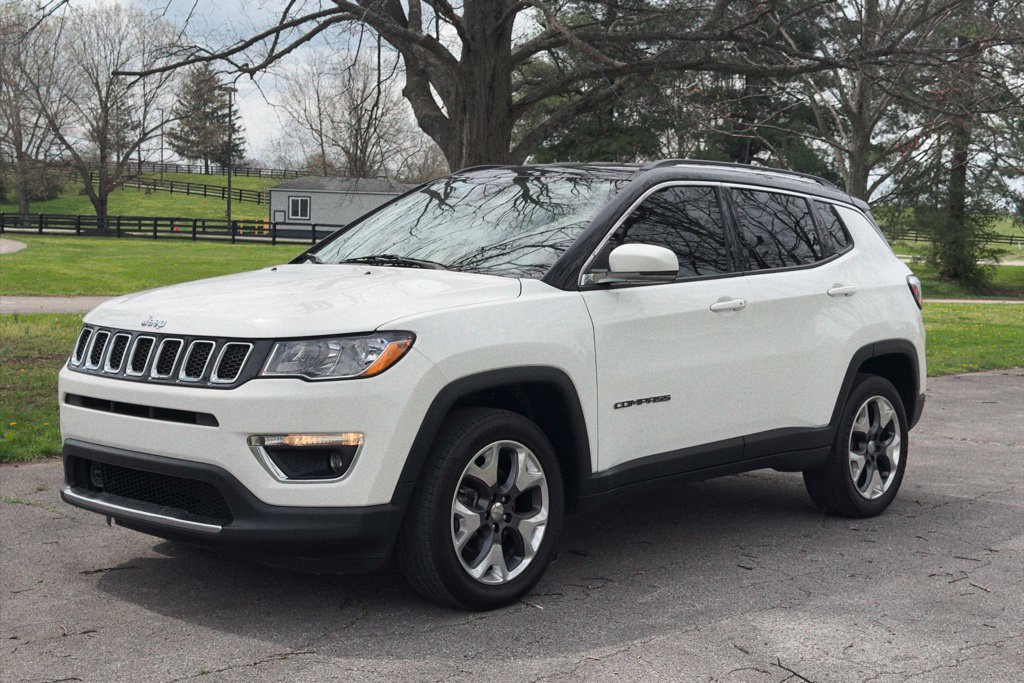 Used 2021 Jeep Compass Limited AWD/4WD image 33