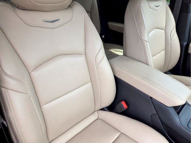 Certified 2025 Cadillac XT4 Premium Luxury w/ Cold Weather Package FWD image 22
