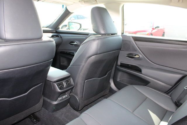 Certified 2024 Lexus ES 350 w/ Premium Package FWD image 9