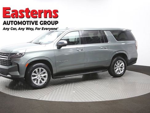 Used 2023 Chevrolet Suburban Premier image 62