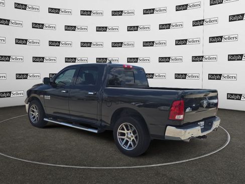 Used 2016 RAM 1500 Big Horn RWD image 4