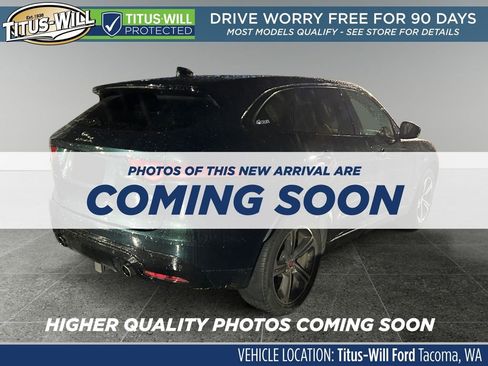 Used 2017 Jaguar F-PACE S image 4